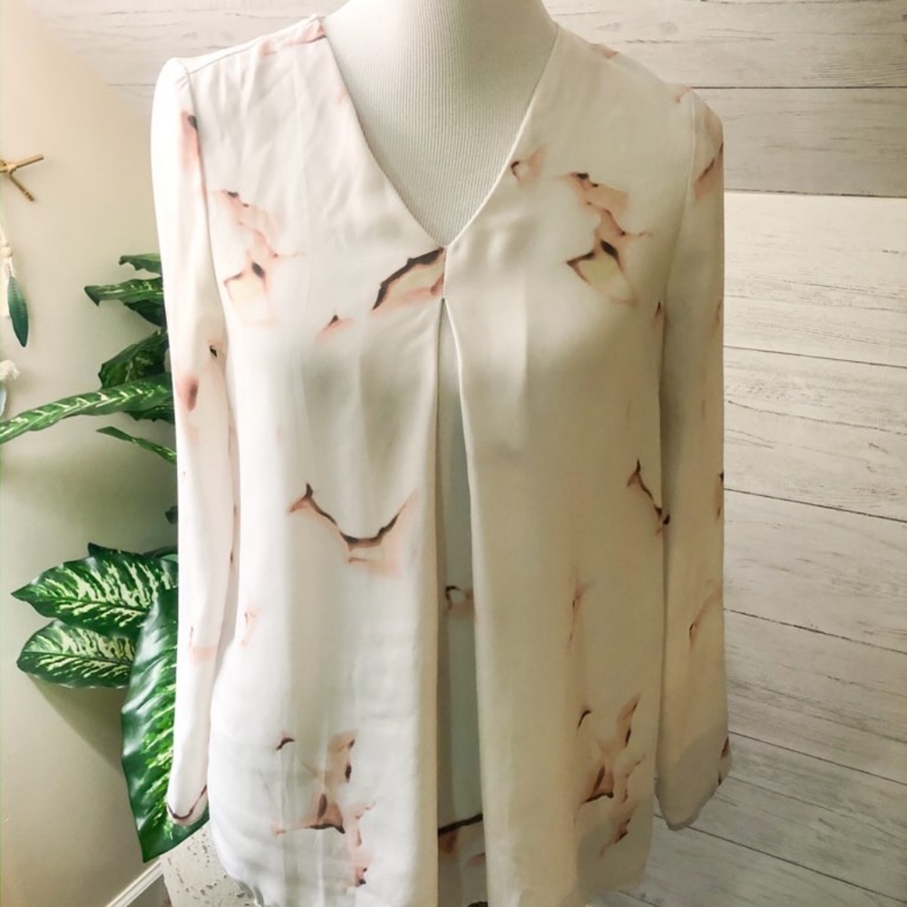 Blouse - Picture 1 of 5